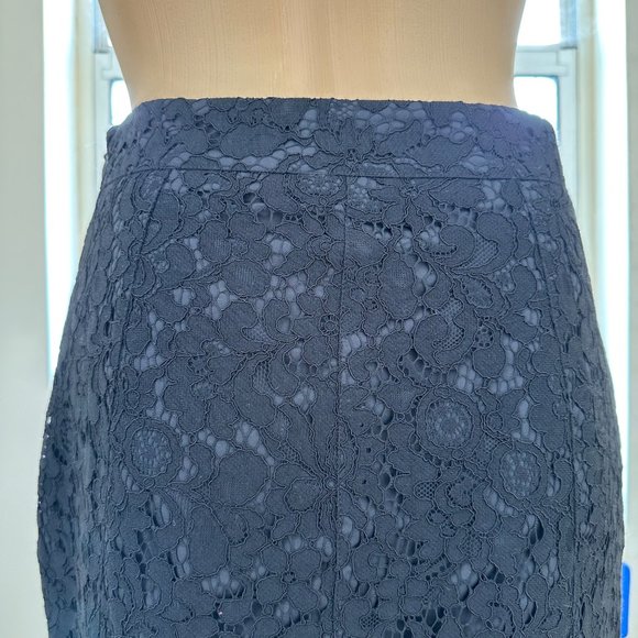 Cece|Womens|A-Line Skirt|Size 0|Black|Full Lace|Knee Length|Mid Rise|Lined - Picture 4 of 15